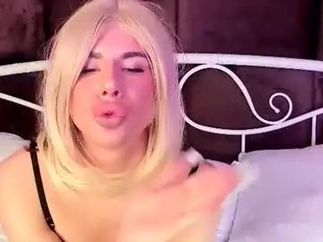 Chaturbate Adult Webcams of karolineporshe