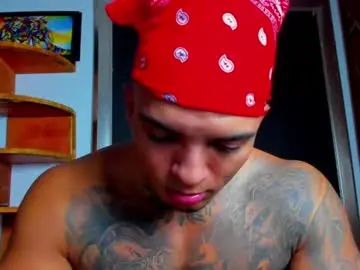 Chaturbate Live Sex of aquiles_elpapi