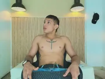 Chaturbate Adult Video Chat of brandon_mercuri