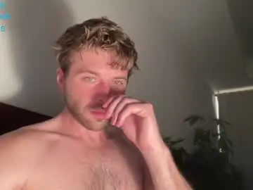Chaturbate Sex Chat of hot8pack01