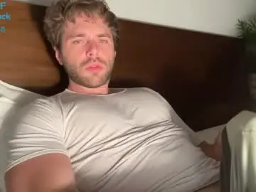 Chaturbate Sex Chat of hot8pack01