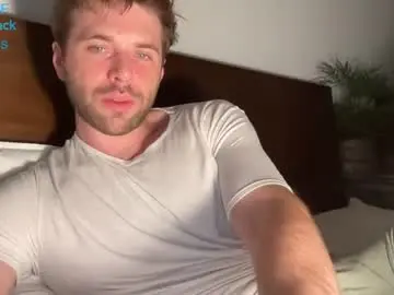 Chaturbate Adult Video Chat of hot8pack01