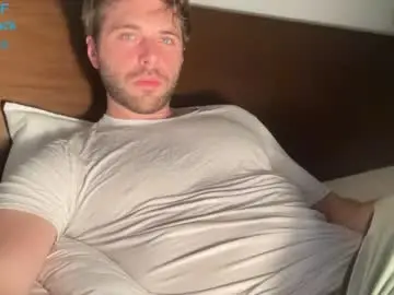 Chaturbate Live Porn of hot8pack01
