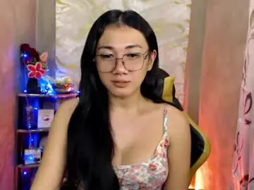 Chaturbate Best live sex cam show of pia_worthsback