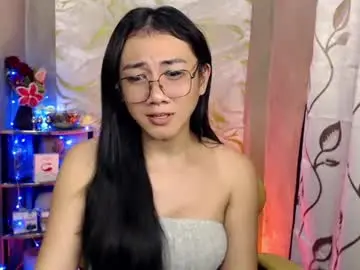 Chaturbate Sex Cam of pia_worthsback