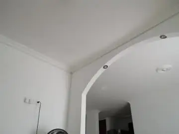 Chaturbate Free Live Porn of pink__tiffany