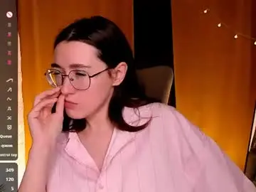 Chaturbate Free Porn Cam of polly_pop_
