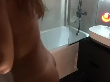 Chaturbate Nude Webcam of scarletmore
