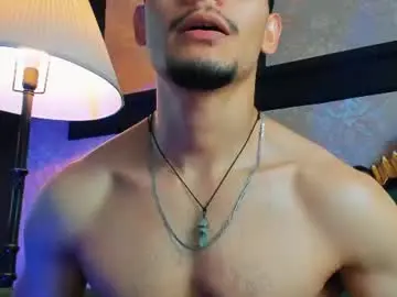 Chaturbate Best live sex cam show of aless_king