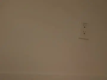 Chaturbate Live Sex Cam of frenchymontreal