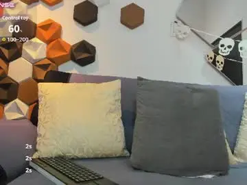 Chaturbate Sex Cam of loganhudson1