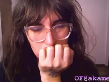 Chaturbate Adult Webcam of akamedolle