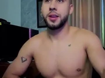 Chaturbate Live Sex Cam of alejandrojf_00