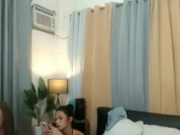 Chaturbate Live Sex Cam of caprize_diva