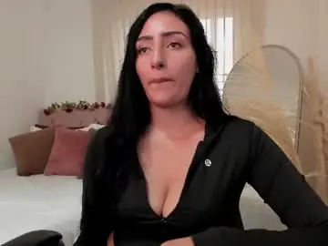 Chaturbate Free Porn Cam of charlotte_pleasure