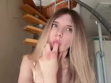 Chaturbate Free Live Porn of chloe_show