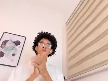 Chaturbate Live Sex of cj_davis1