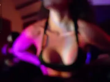 Chaturbate Free Live Porn of lia_tinez