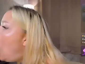 Chaturbate Sex Cam of nerdy_freyua
