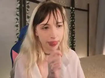 Chaturbate Free Live Porn of nerdy_freyua