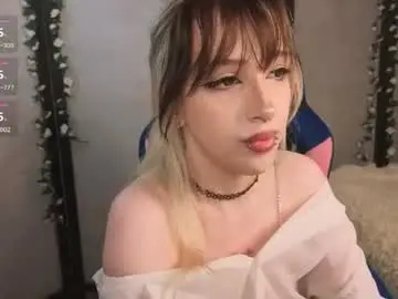 Chaturbate Best live sex cam show of nerdy_freyua