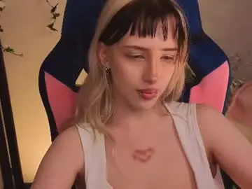 Chaturbate Free Live Porn of nerdy_freyua