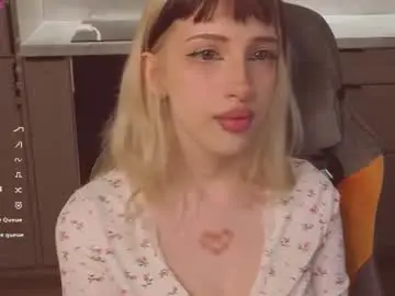 Chaturbate Live Sex Cam of nerdy_freyua
