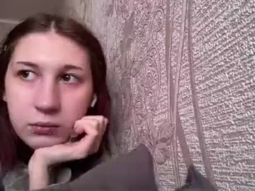 Chaturbate Live Sex Cam of saranewmon