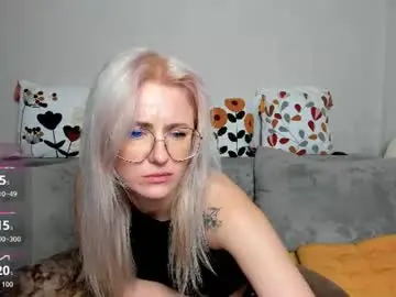 Chaturbate Watch Live Sex Cams of whitneypunnch