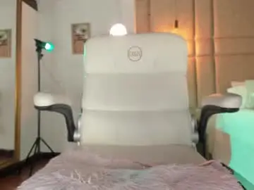 Chaturbate Free Live Porn of jazmine_21