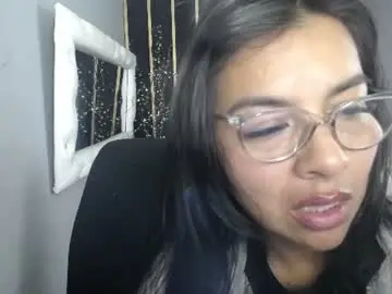 Chaturbate Adult Webcam of pocahontas_purple