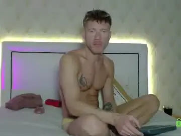Chaturbate Live Sex Cam of redheadxxl