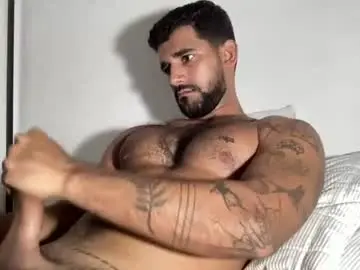 Chaturbate Live Sex Cam of sexyasaf1018