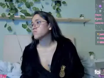 Chaturbate Live Porn of chantal_adams0