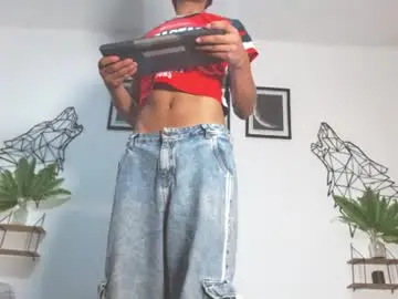 Chaturbate Live Sex Cam of cipher_finn