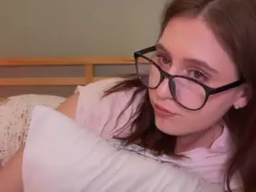 Chaturbate Live Sex Cam of diana_floweri