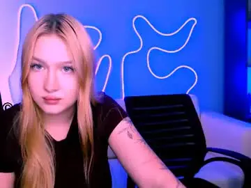 Chaturbate Free Porn Cam of playful_sophie
