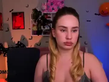 Chaturbate Adult Video Chat of playful_sophie