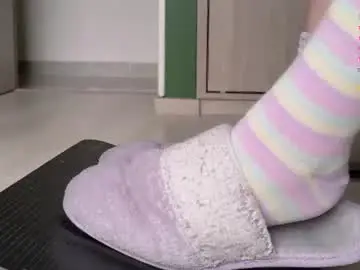 Chaturbate Watch Live Sex Cams of feetbeth26