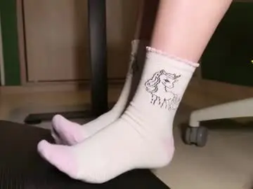 Chaturbate Free Live Porn of feetbeth26