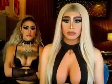 Chaturbate Live Porn of ravenmystiquex