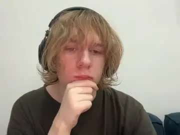 Chaturbate Live Sex Cam of saintfawn