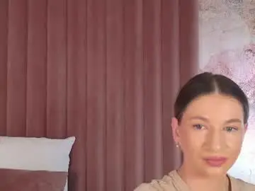Chaturbate Best live sex cam show of ariaheart_