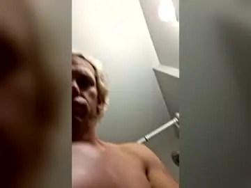 Chaturbate Adult Video Chat of commanderpussy17