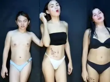 Chaturbate Live Porn of cum_slutzxxx69