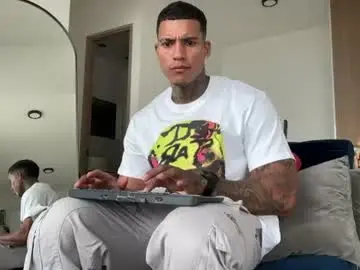 Chaturbate Adult Video Chat of jhondenis17