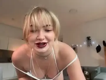 Chaturbate Adult Webcams of katie________