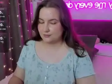 Chaturbate Live Sex Cam of katyaneilson