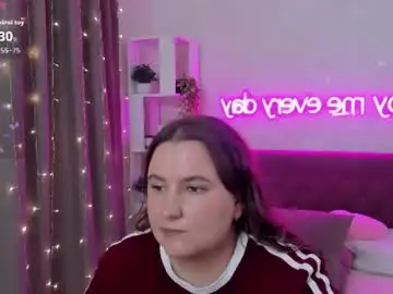 Chaturbate Live Sex Cam of katyaneilson