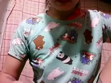 Chaturbate Watch Live Sex Cams of pinay_janella10